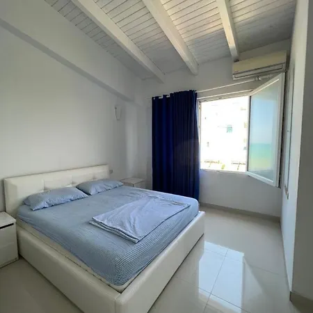 Beach Side Penthouse Golem (Tirana)